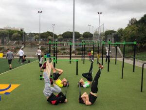 ¿Cómo hacer Dominadas o pull ups?