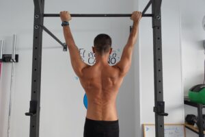 Lee más sobre el artículo Requisito 2 para Dominadas ¿Cómo hacer Dominadas o pull ups?